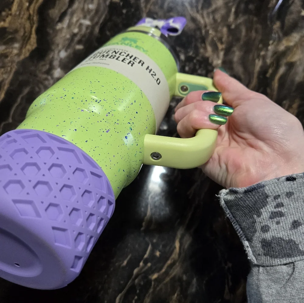 Citron Speckled Stanley 30oz - Picture 4 of 6